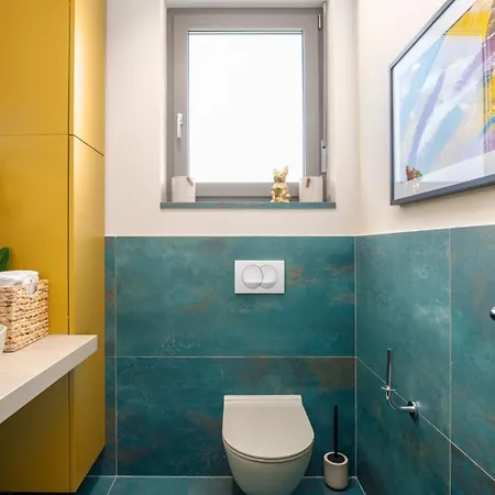 Luxury Lipa Tree With Pool In Novigrad Villa *