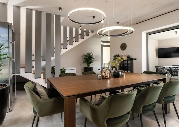 Luxury Lipa Tree With Pool In Novigrad Novigrad Istria