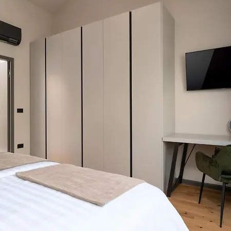 Luxury Lipa Tree With Pool In Novigrad * Novigrad Istria