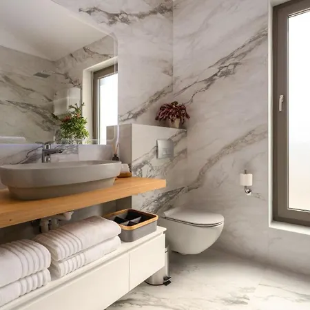 Luxury Lipa Tree With Pool In Novigrad * Novigrad (Istria)